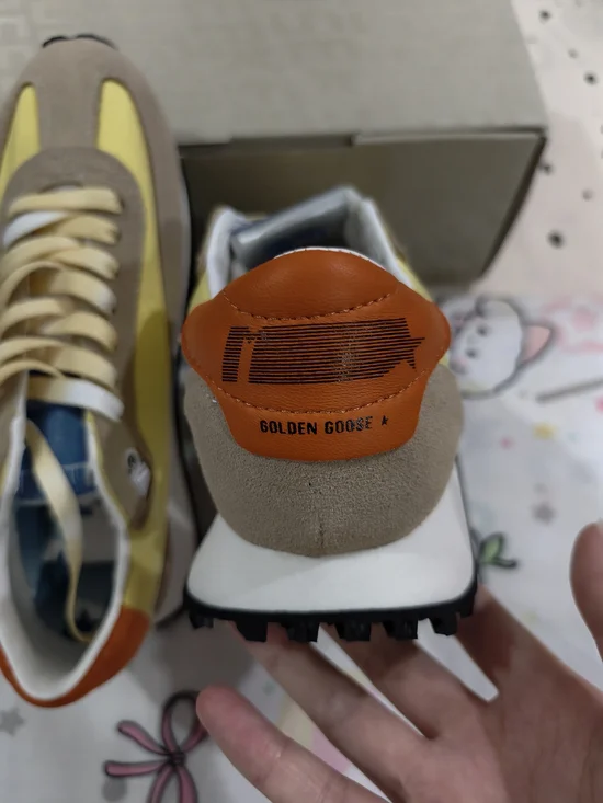 Golden Goose Orange Star Sneakers - Picture 8 of 8